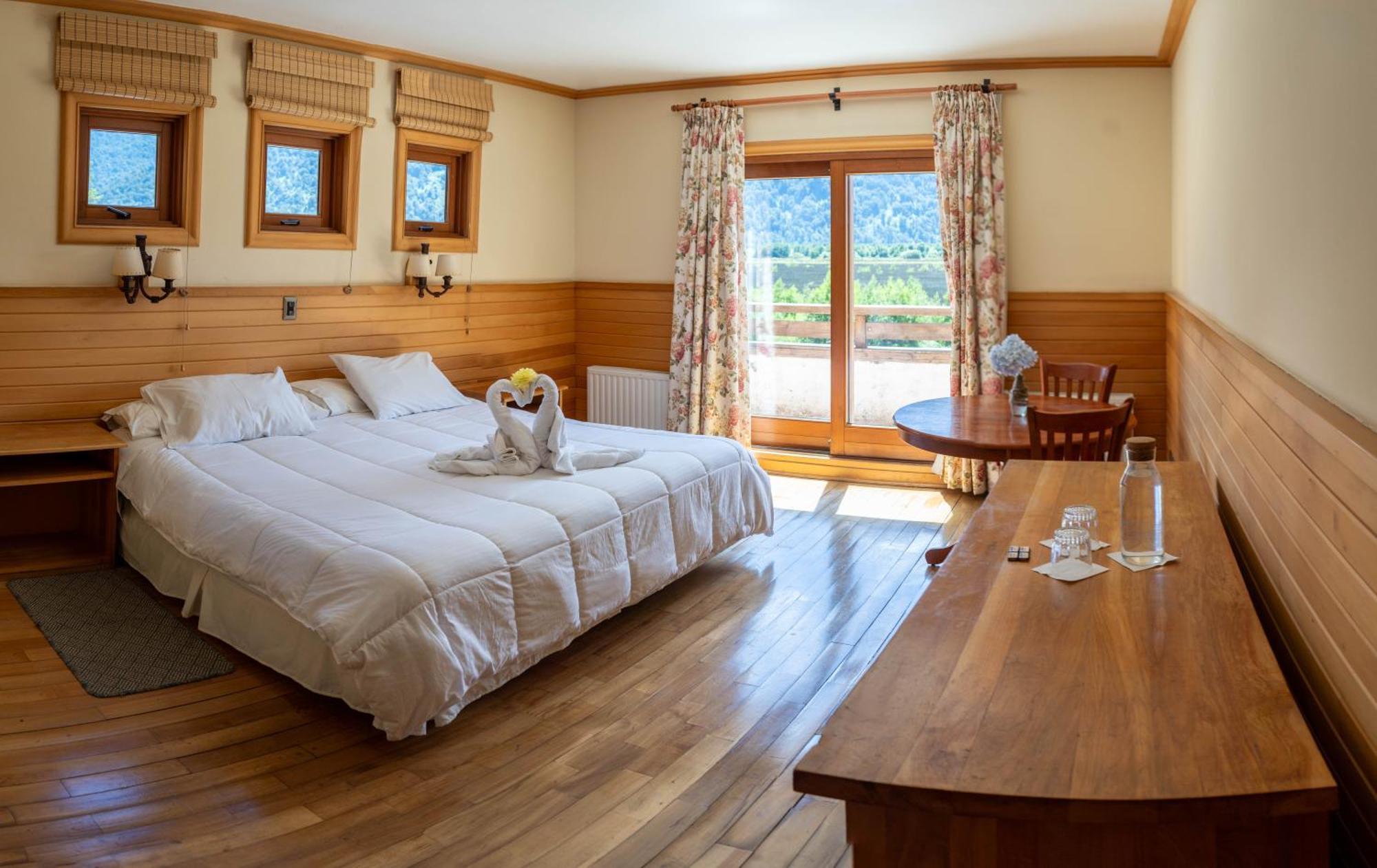 Hotel Natura Peulla Ngoại thất bức ảnh